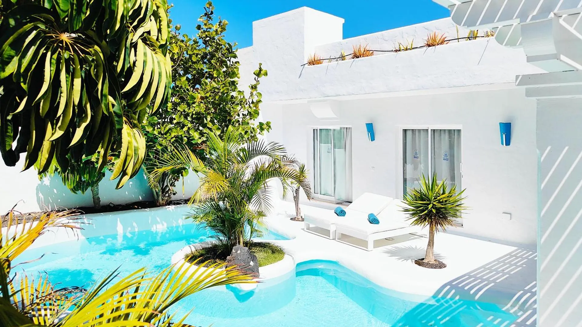 Villas Veaco Bahiazul With Private Pool Corralejo